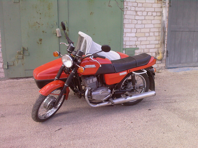Przywrócony Do życia Motocykl Jawa 350 Z Roku 1987 Joe Monster