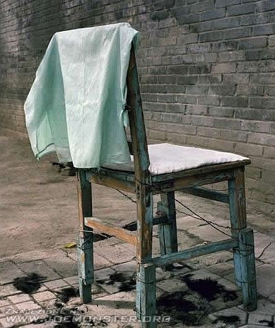 Chińskie krzesła, fotele i stołki