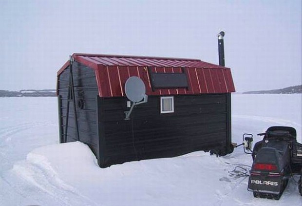 Chata wędkarska, domek wędkarski na zimę