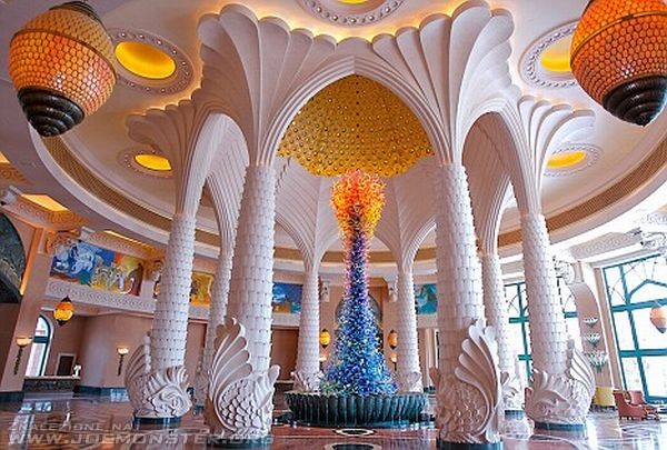 Hotel Atlantis The Palm w Dubaju