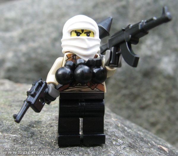 Terrorysta z klocków LEGO
