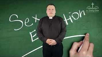 Ksiądz wyjaśnia edukację seksualną