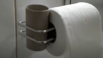 Taktyczna wymiana papieru toaletowego