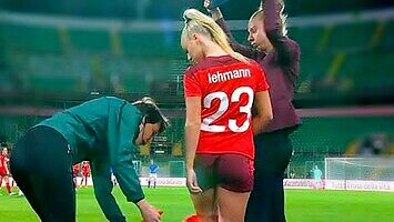 Szalone momenty w kobiecej piłce nożnej