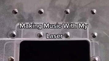 Tworzenie muzyki laserem