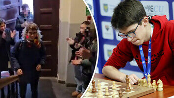 16-letni mistrz świata w szachach przywitany w swojej szkole