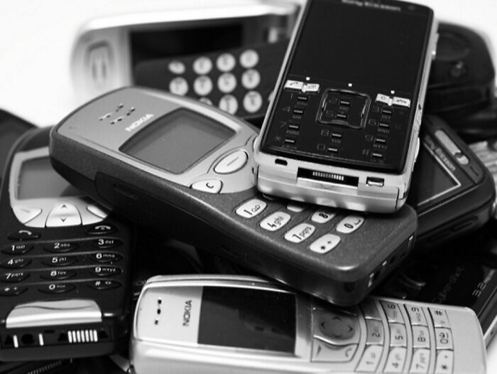 Sprawdź swoją wiedzę na temat kultowych telefonów komórkowych i rzeczy z nimi związanych