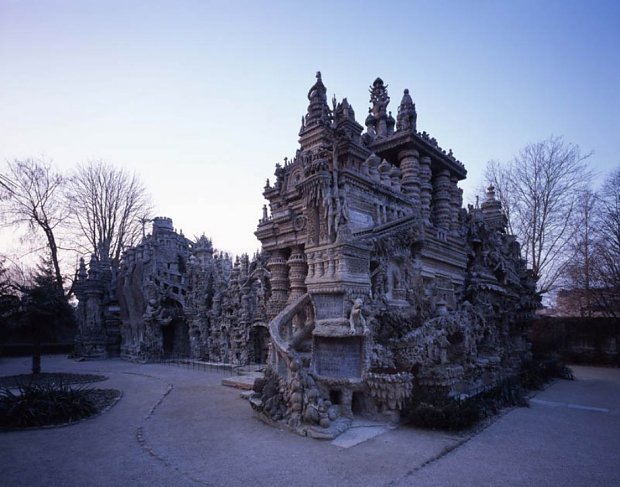 ferdinand-cheval_s-ideal-palace-1