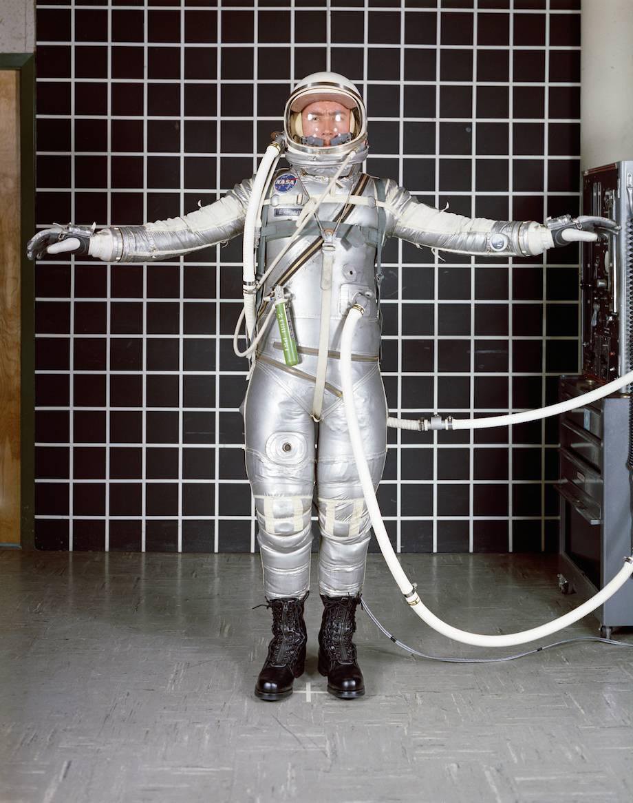 check-out-the-evolution-of-the-space-suit-41-hq-photos-8