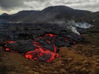 Erupcja Fagradalsfjall na Islandii