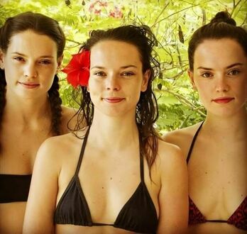 Daisy Ridley (Rey ze Star Wars) i jej siostry