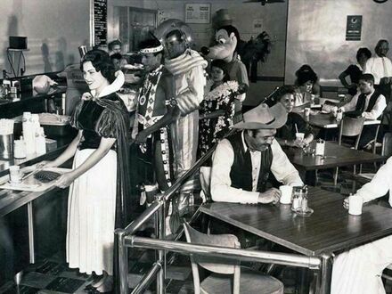 Kafeteria dla pracowników w Disneylandzie, 1961
