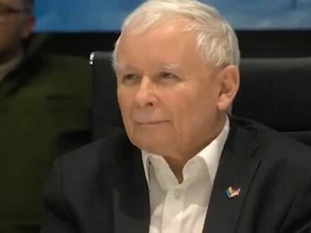 W Ukrainie Kaczyński pokazał się z flagą Monaco i Sopotu