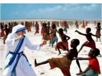 Matka Teresa walczy z biedą
