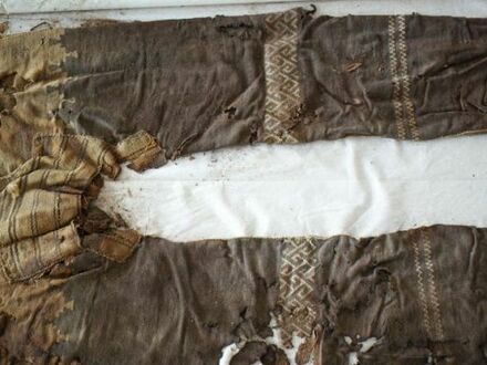 Najstarsze zachowane spodnie sprzed ok. 3000 lat