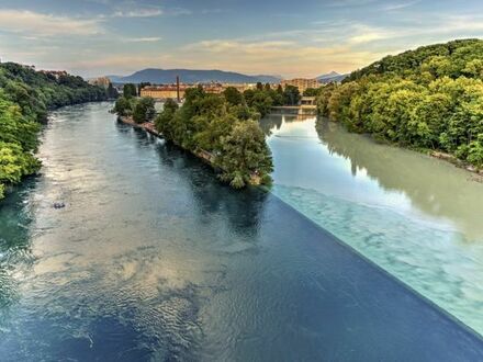 Miejsce spotkania dwóch rzek w Genewie - Rodanu i Arve