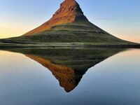 Islandia, Kirkjufell autor Tomasz Banasik