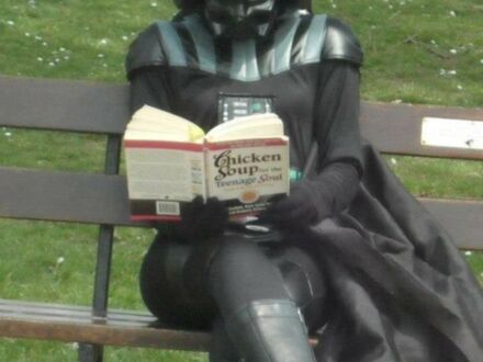 Co tam czyta Vader?