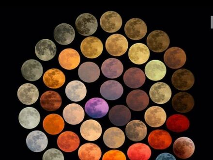 Różne kolory księżyca