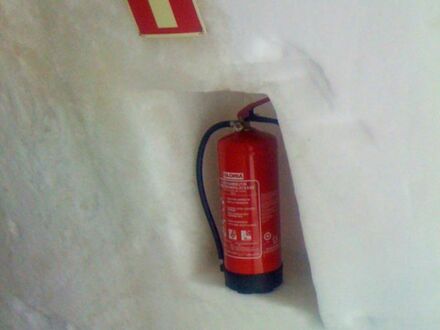Środki bezpieczeństwa w Lapland Ice Hotel