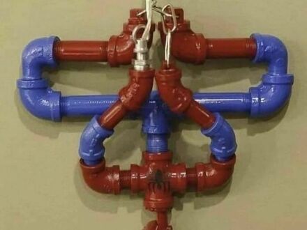 Spiderman według hydraulika