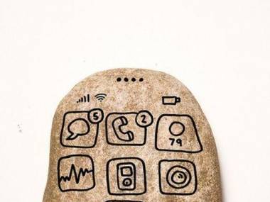 Iphone z epoki kamienia gładzonego