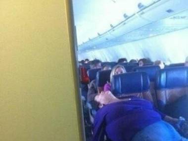 Drzemka w samolocie