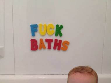 Młody nie lubi się kąpać