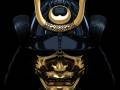 Zdobiona złotem maska samuraja