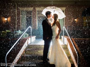 Deszcz wcale nie musi zrujnować ślubu