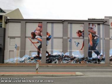 Mural w Perth zatytułowany "Migracja"