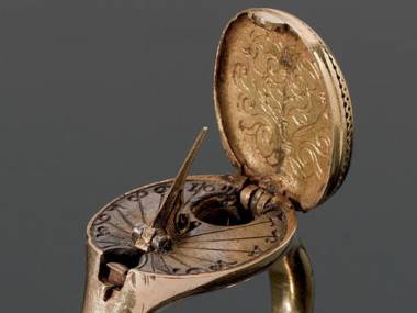 Pierścień z zegarem słonecznym z 1570