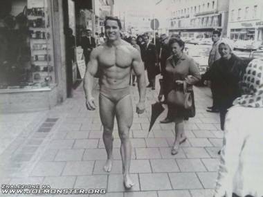 Arnie postrach ulicy