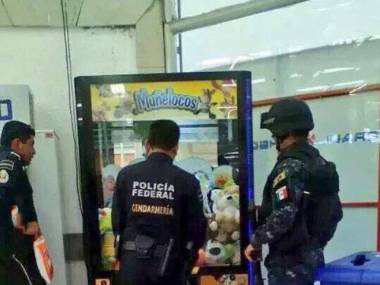 Meksykańska żandarmeria w przerwie między walkami z kartelami