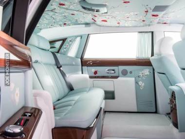 Rolls Royce Phantom Serenity z 2016 roku od środka
