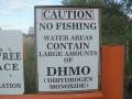 "Zakaz łowienia ryb. Woda zawiera monotlenek diwodoru"