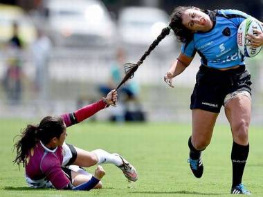 Niedozwolony chwyt w rugby kobiet