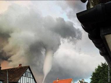 Tornado w Suffolk w Anglii