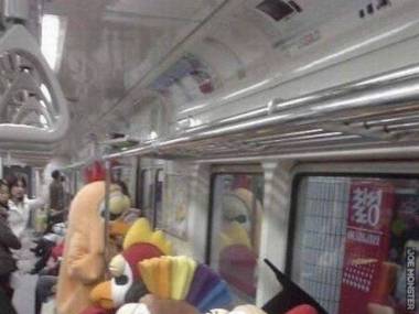 Dziwnie było dzisiaj w metrze