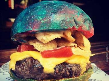 Gene Wilder Rainbow Burger - można zjeść m.in. w Sydney