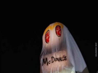 Na Halloween Burger King przebrał się za ducha McDonald's