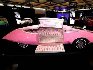 Replika samochodu Różowej Pantery