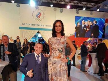 Gimnastyk Denis Ablyazov i siatkarka Jekaterina Gamowa