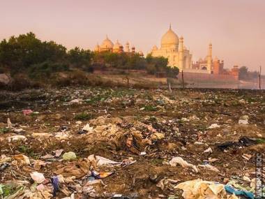 Widok na Taj Mahal w Indiach z mniej znanej strony