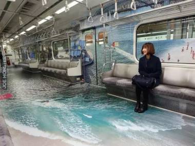 W metro w Seulu jak nad morzem