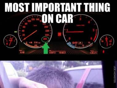 Najważniejsza rzecz w samochodzie kiedy byliśmy dziećmi