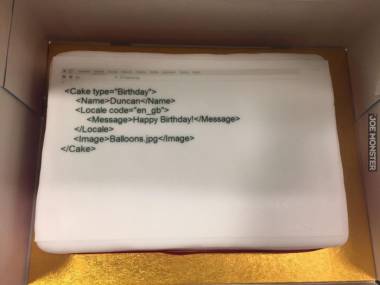 Torcik urodzinowy dla programisty