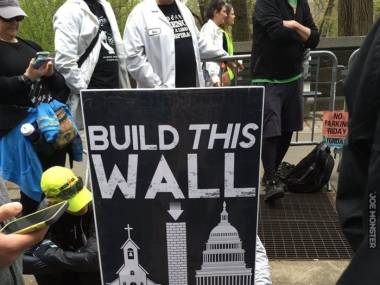 Taki mur popiera wielu obywateli