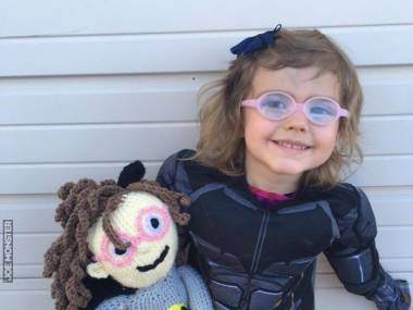Córka uwielbia Batmana, wieę znajoma zrobiła jej batmana-lalkę