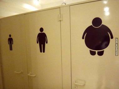 Męska toaleta w Berlinie
